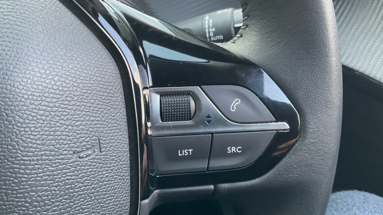 Peugeot 208 1.2 PureTech 100 Allure Premium + 5dr Petrol Hatchback